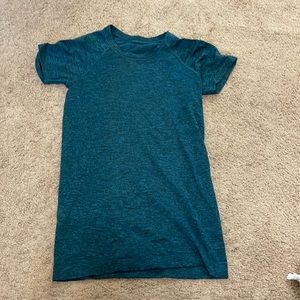 Lululemon swiftly tee
